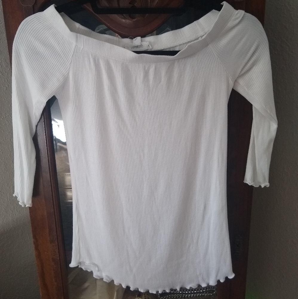 Ribbed off the should top - Picture 1 of 2